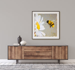 Bee 999