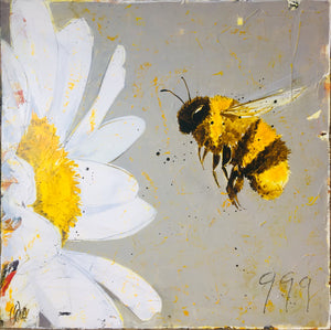 Bee 999